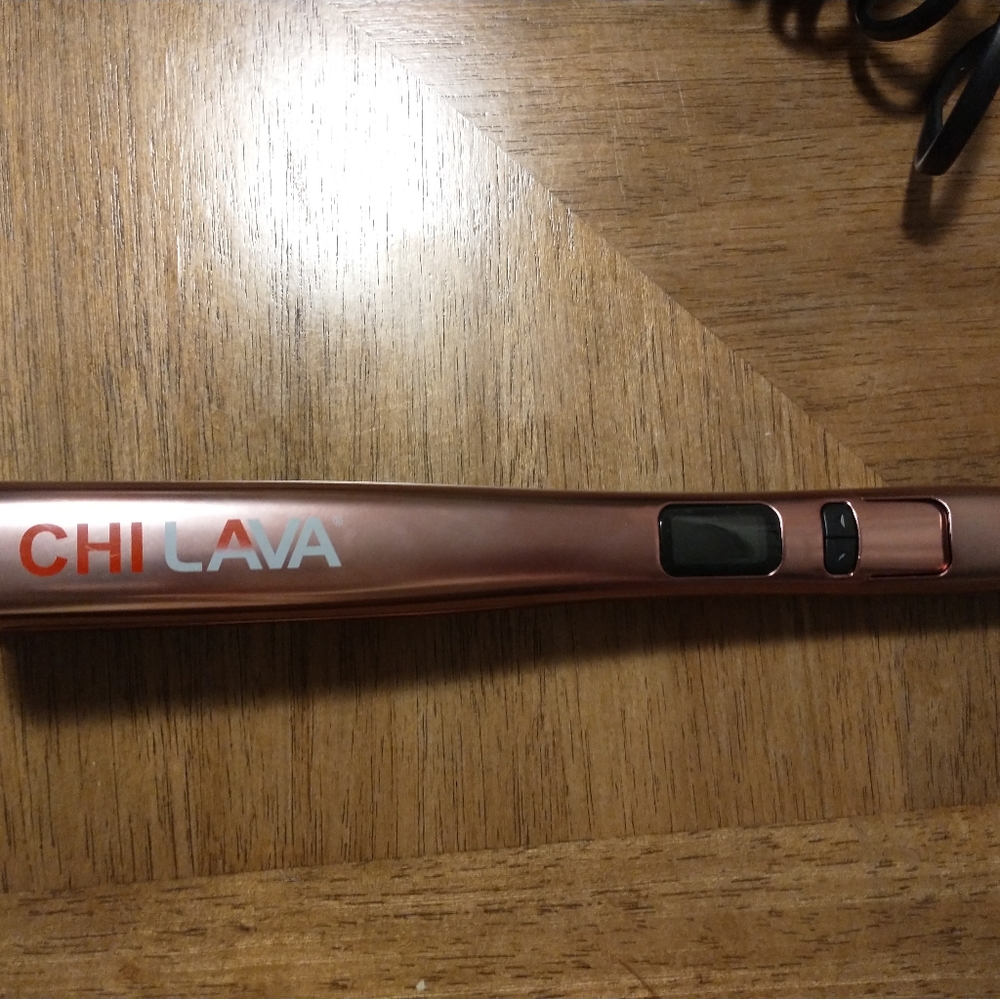 Chi Lava Gold Iron